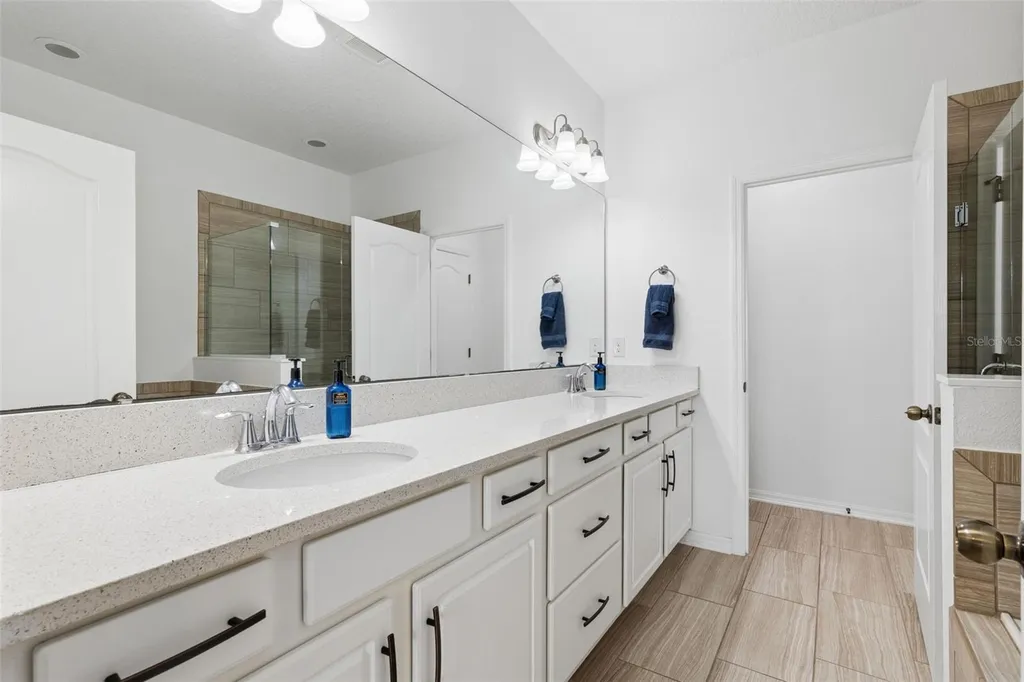 2747 White Isle Lane Orlando FL 32825
