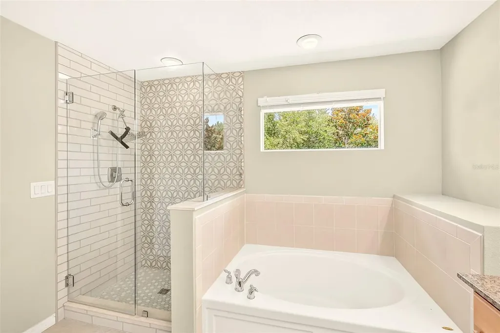 2917 Winglewood Circle Lutz FL 33558