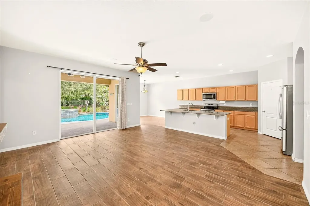 2917 Winglewood Circle Lutz FL 33558