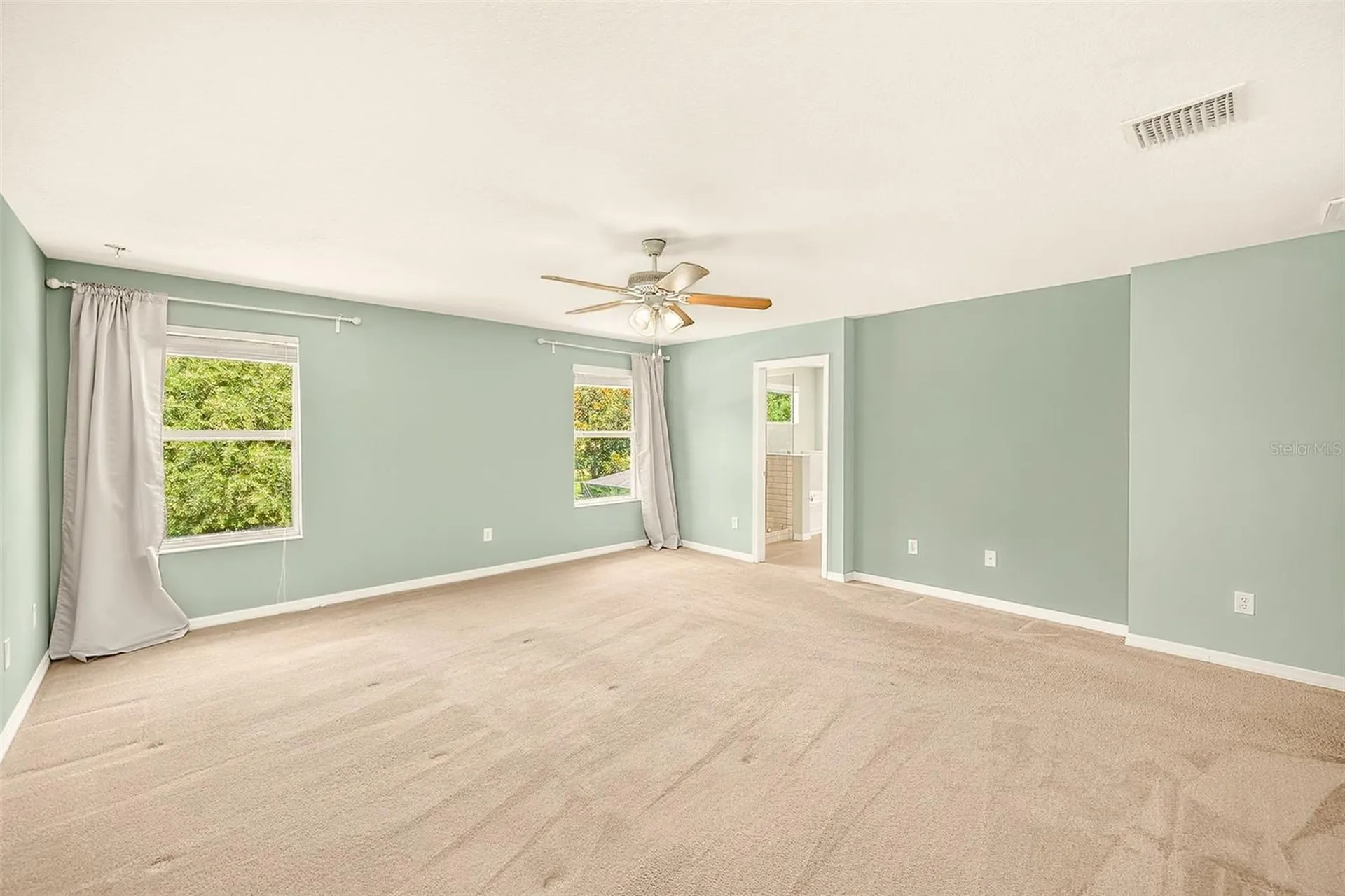 2917 Winglewood Circle Lutz FL 33558