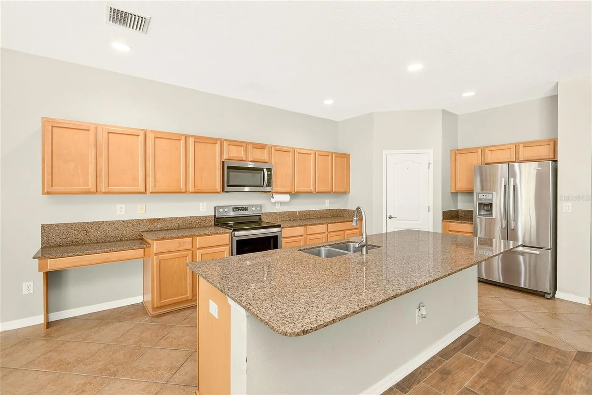 2917 Winglewood Circle Lutz FL 33558