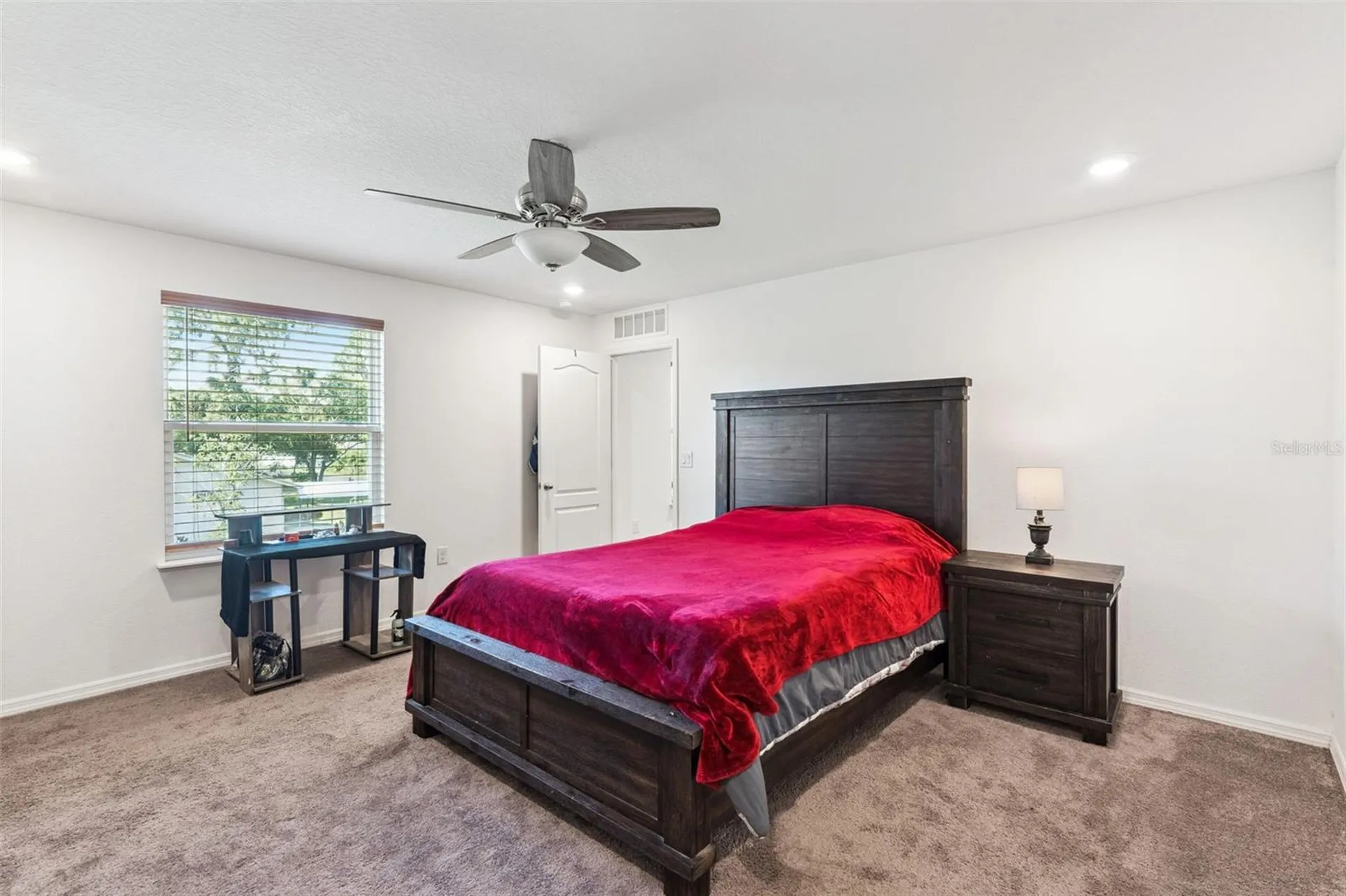 1995 5th Avenue Deland FL 32724