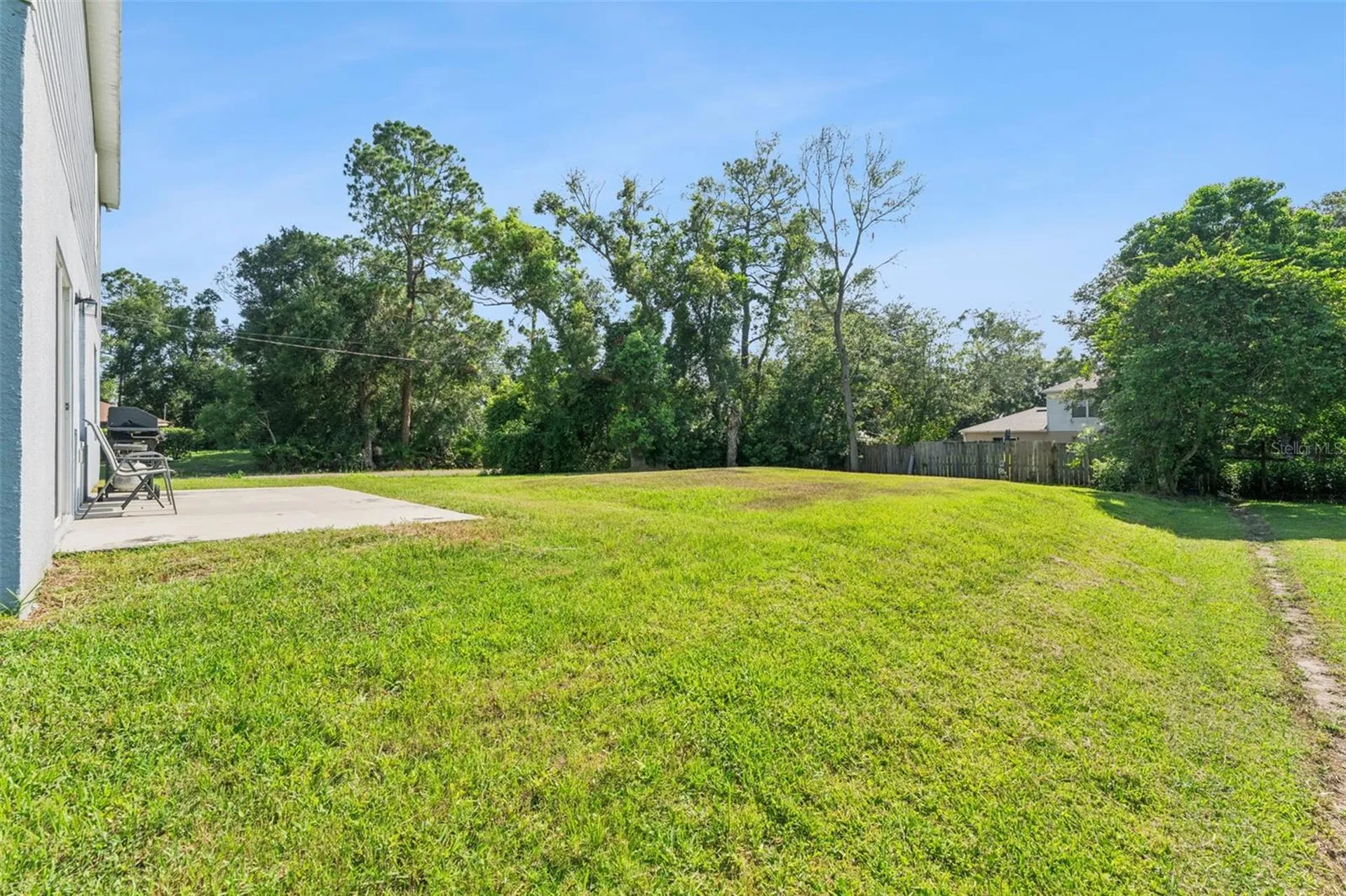 1995 5th Avenue Deland FL 32724