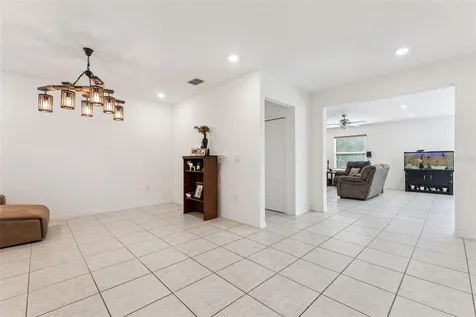 1995 5th Avenue Deland FL 32724