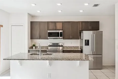 1995 5th Avenue Deland FL 32724