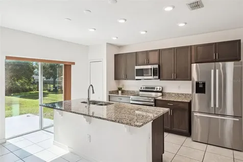 1995 5th Avenue Deland FL 32724