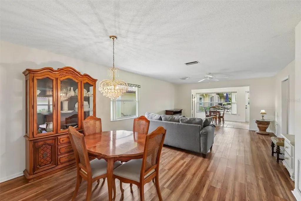 3210 Cambridge Avenue Bradenton FL 34207
