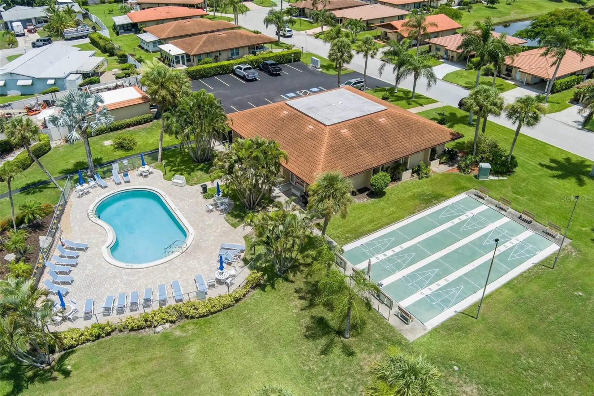 3210 Cambridge Avenue Bradenton FL 34207