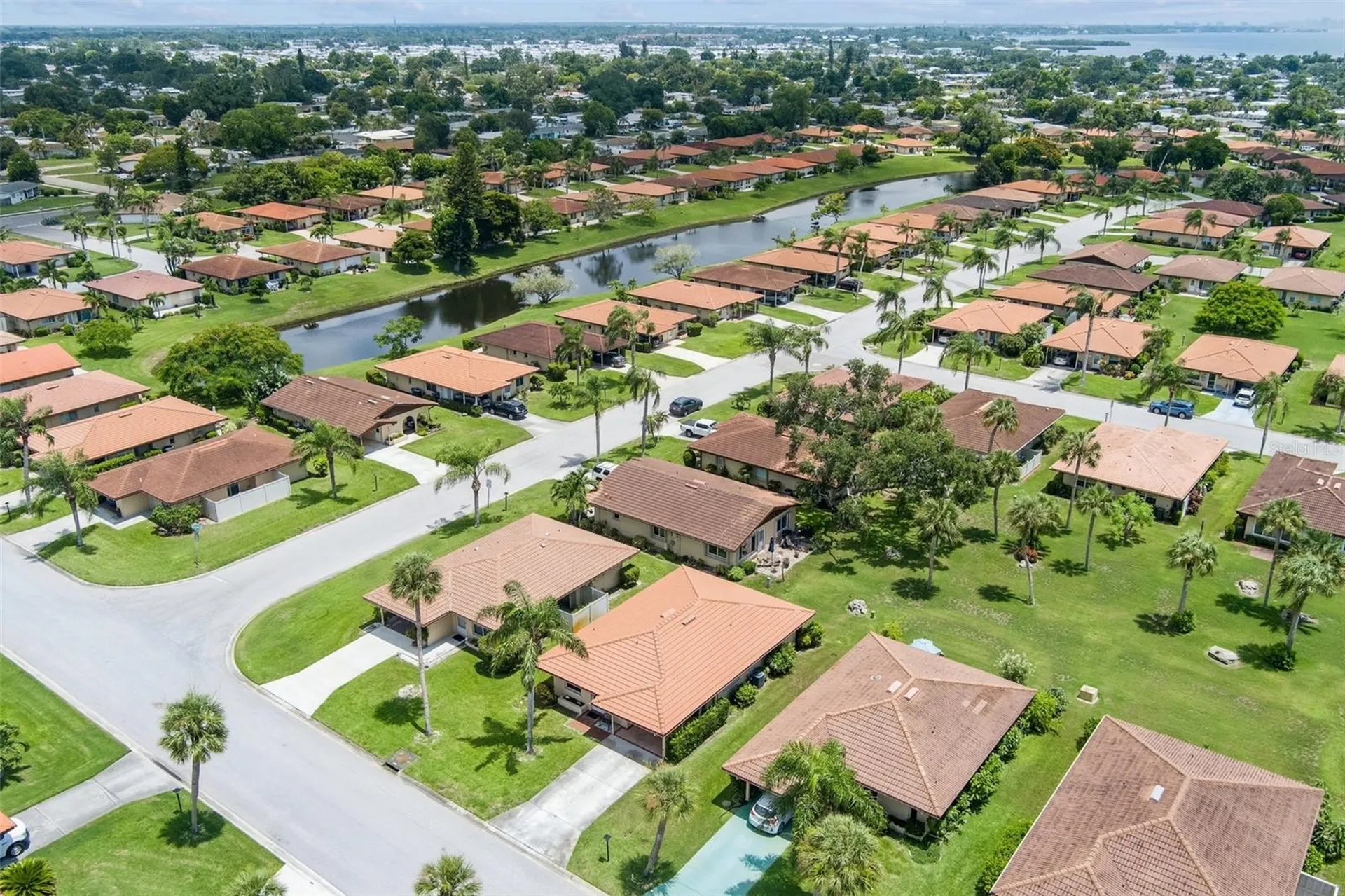 3210 Cambridge Avenue Bradenton FL 34207