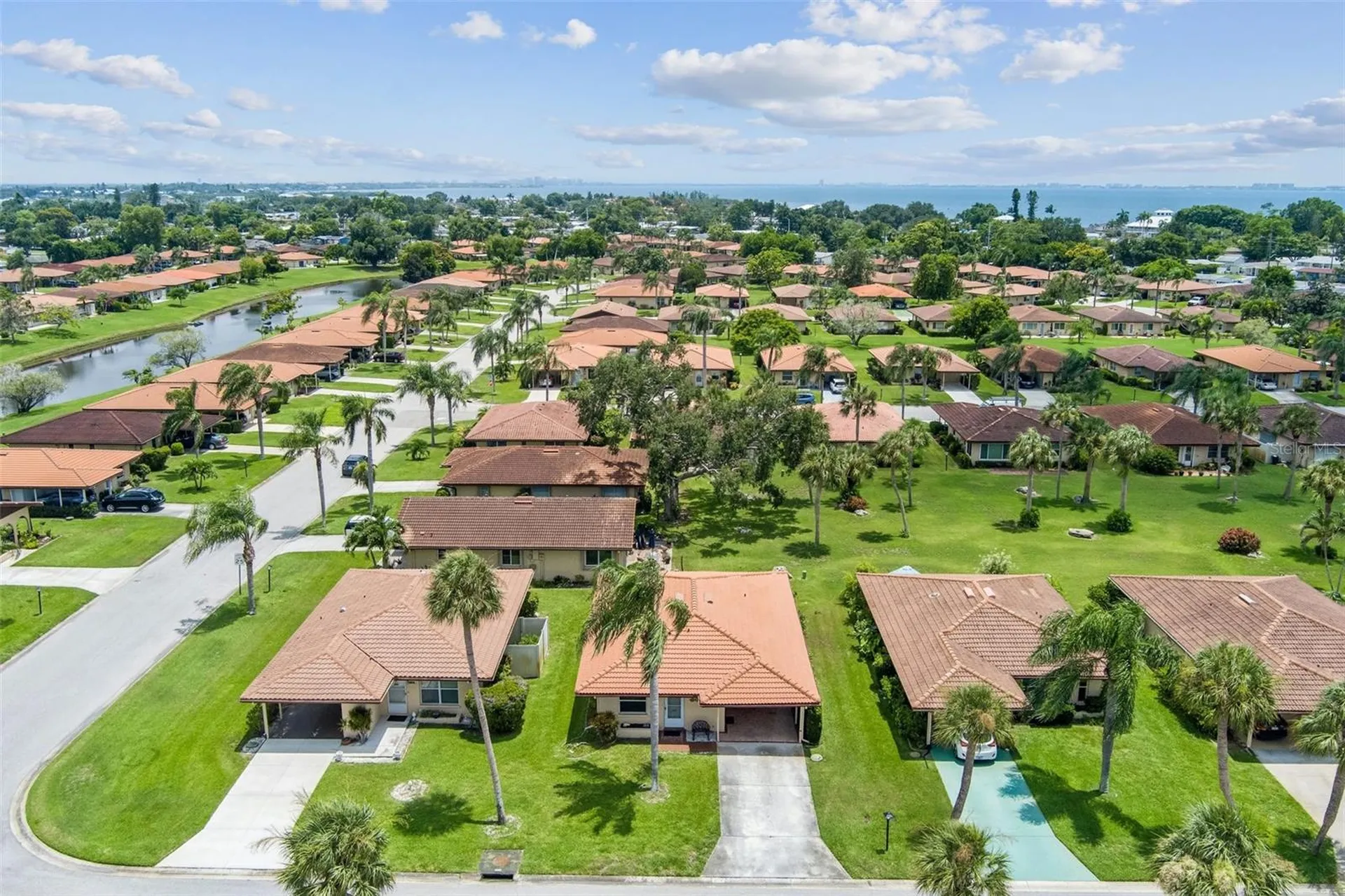 3210 Cambridge Avenue Bradenton FL 34207