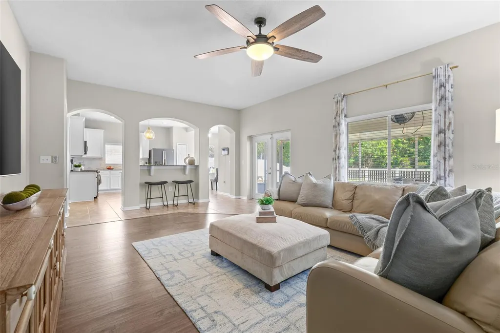 18923 Fishermans Bend Drive Lutz FL 33558