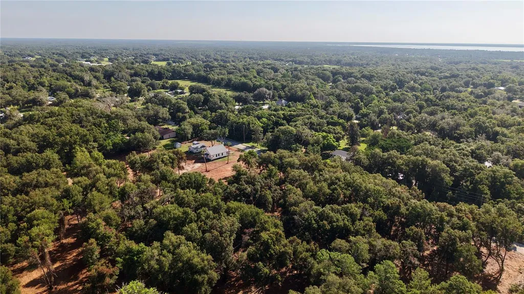 450A Old Geneva Road Geneva FL 32732