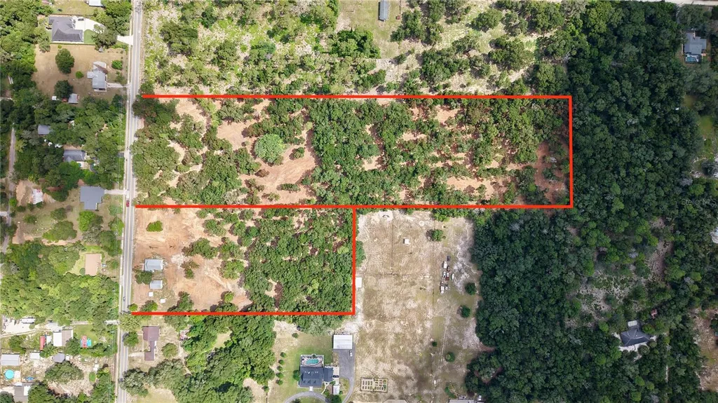 450A Old Geneva Road Geneva FL 32732