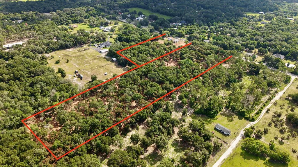 450A Old Geneva Road Geneva FL 32732