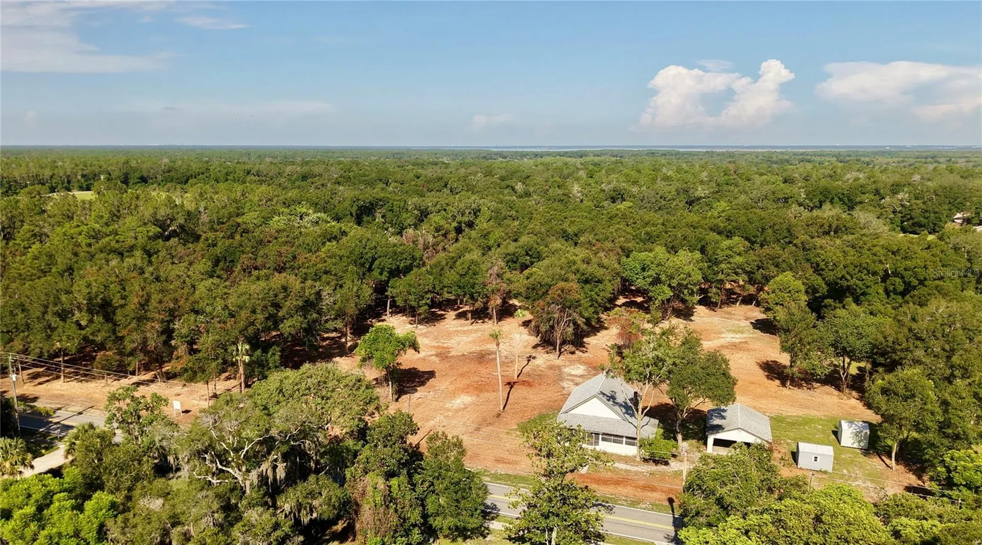 450A Old Geneva Road Geneva FL 32732