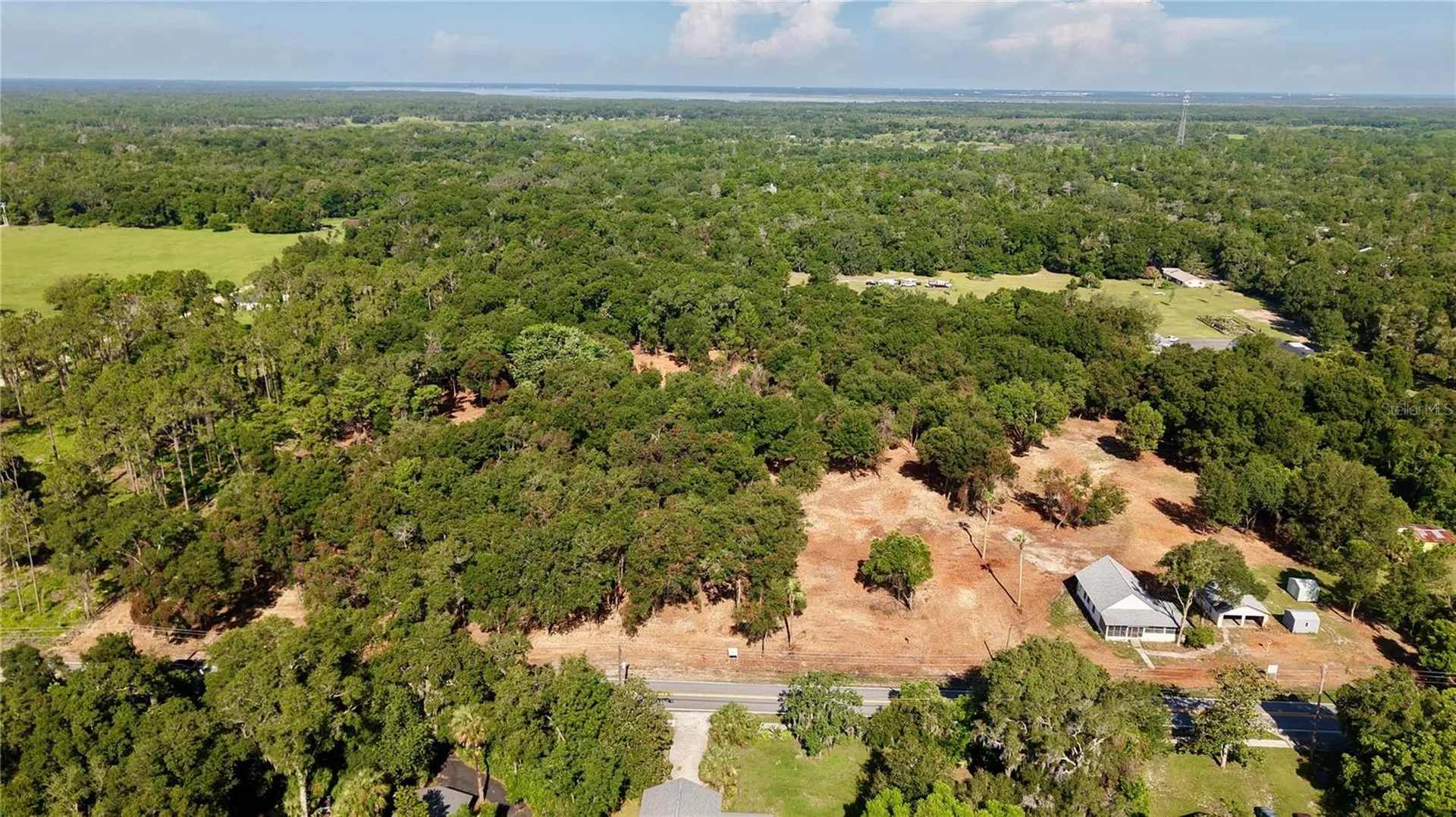 450A Old Geneva Road Geneva FL 32732