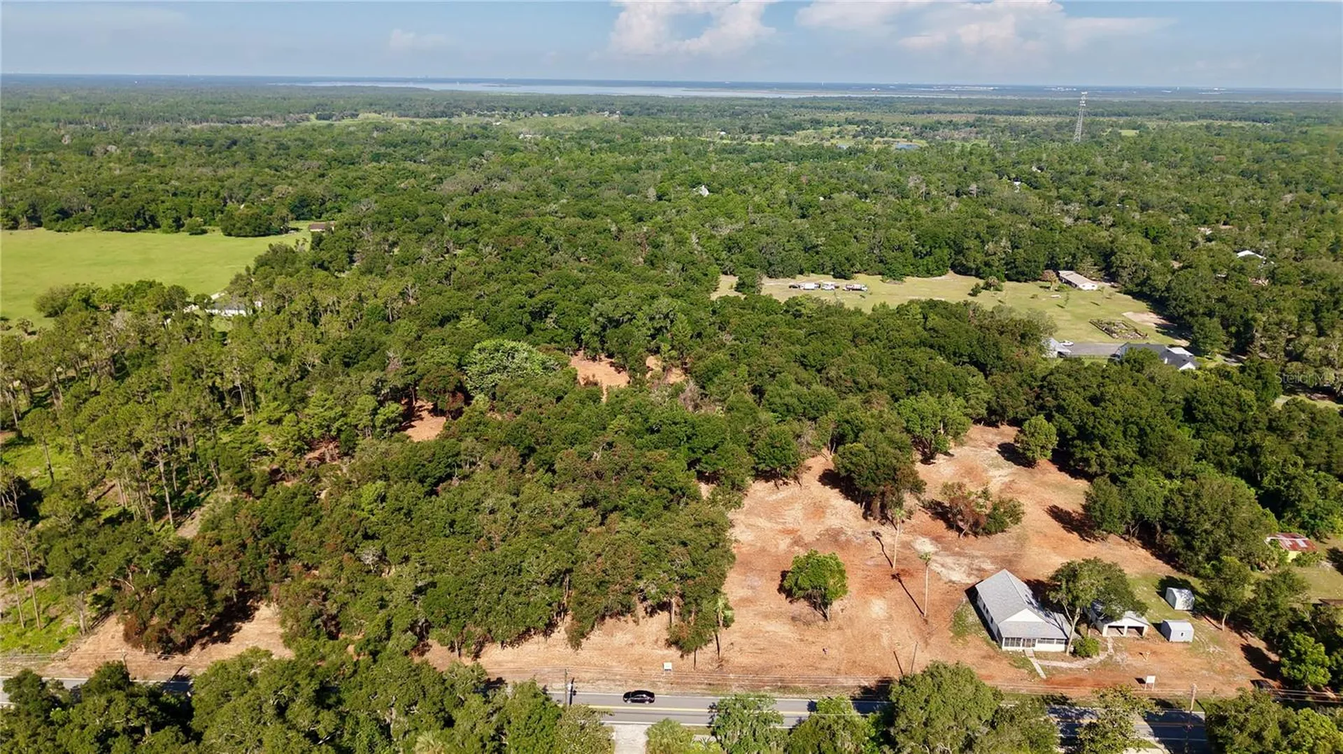450A Old Geneva Road Geneva FL 32732