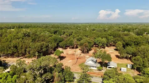 450A Old Geneva Road Geneva FL 32732