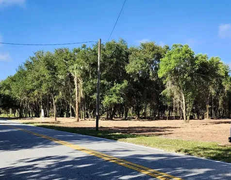 450A Old Geneva Road Geneva FL 32732