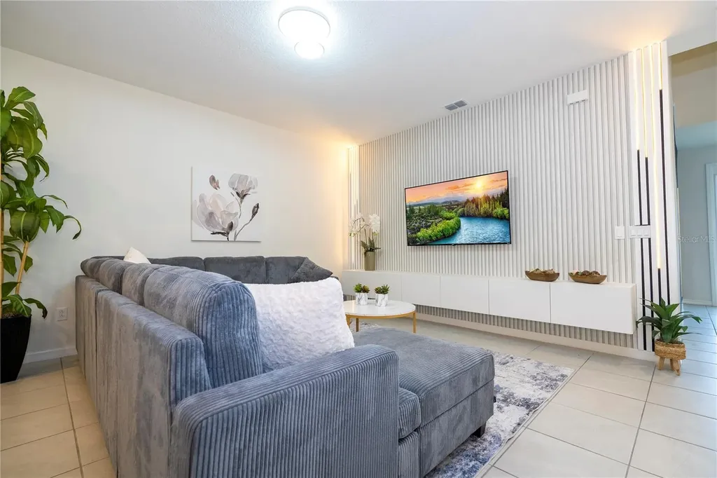 2194 Fleming Mist Place Kissimmee FL 34747