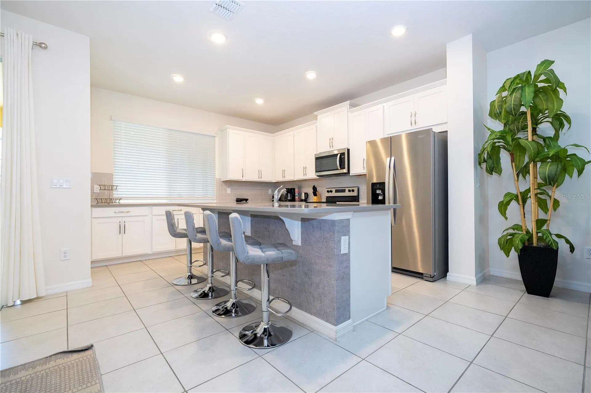 2194 Fleming Mist Place Kissimmee FL 34747