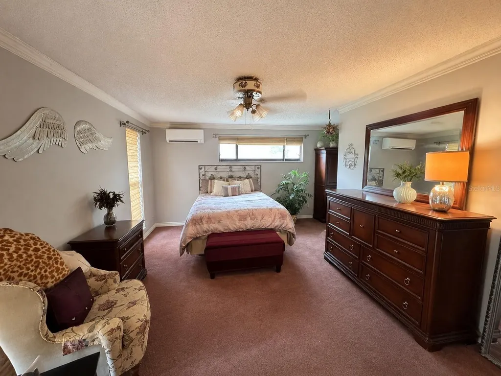 608 Dixie Lane South Daytona FL 32119