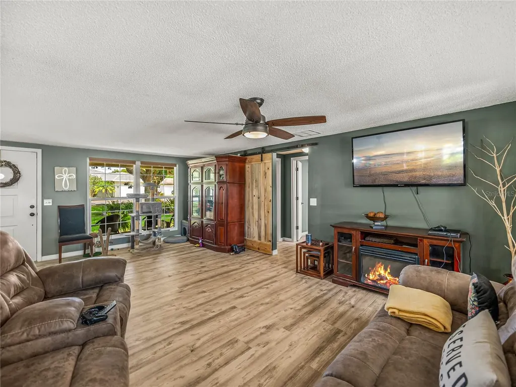 246 Canal Drive Lake Wales FL 33859