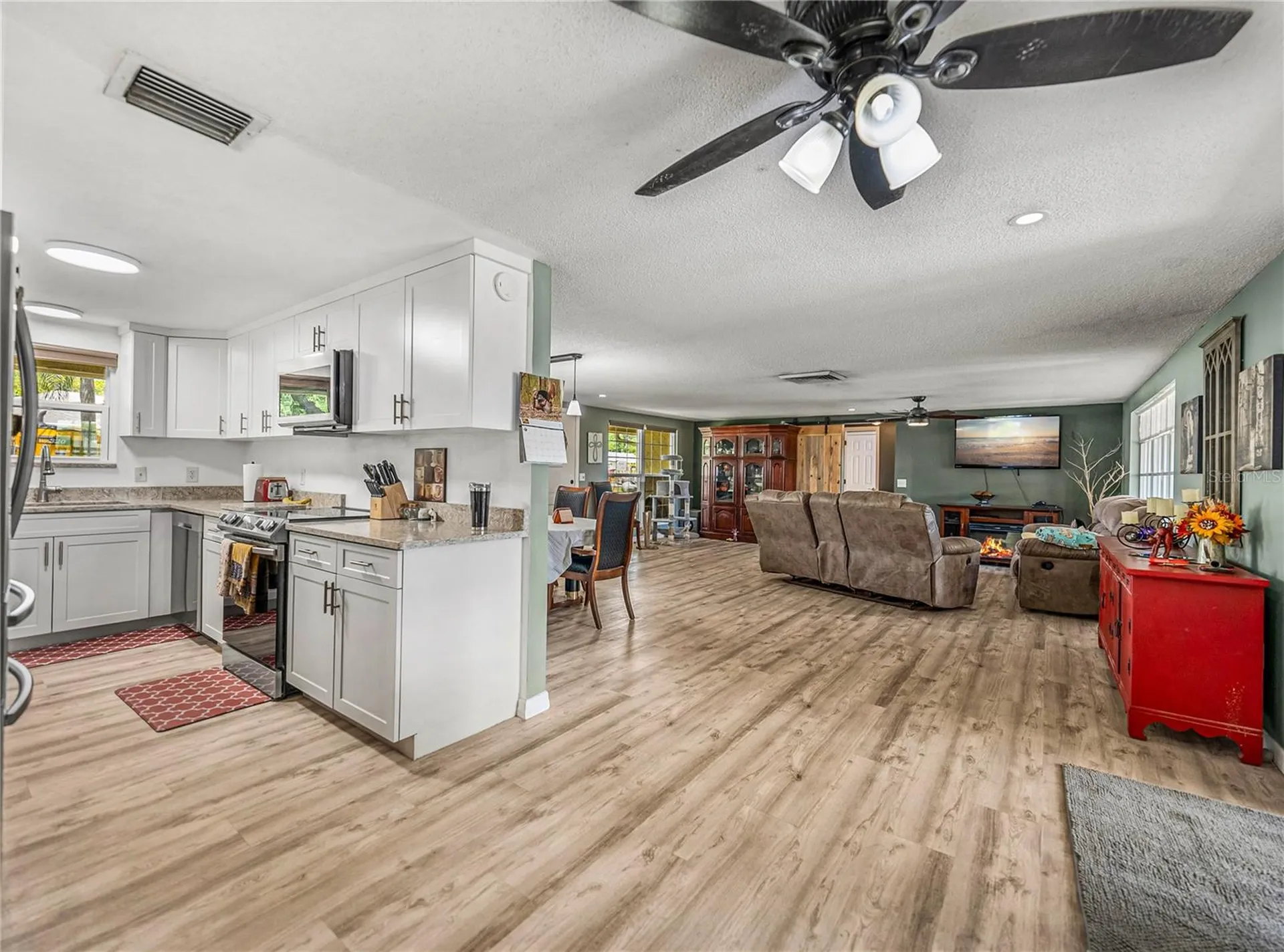 246 Canal Drive Lake Wales FL 33859