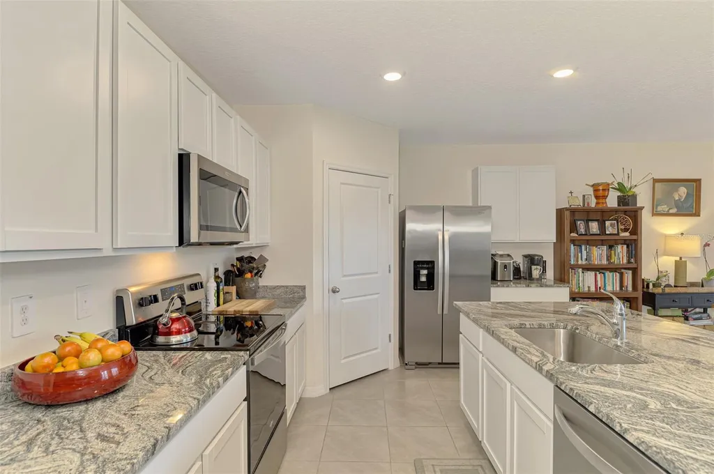 17733 Canopy Place Bradenton FL 34211