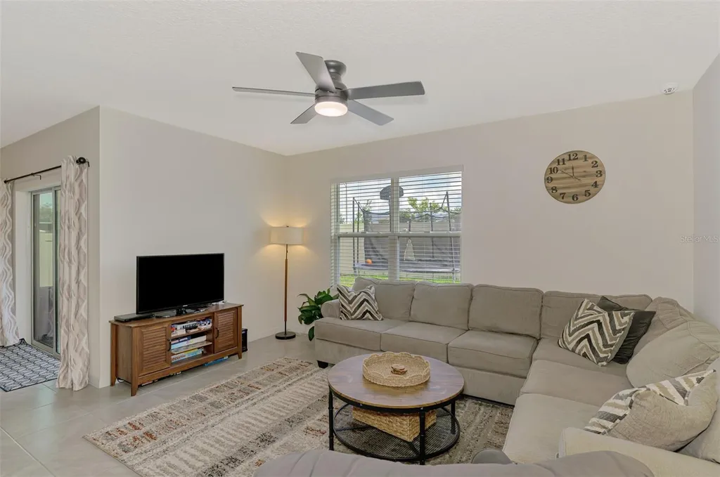 17733 Canopy Place Bradenton FL 34211