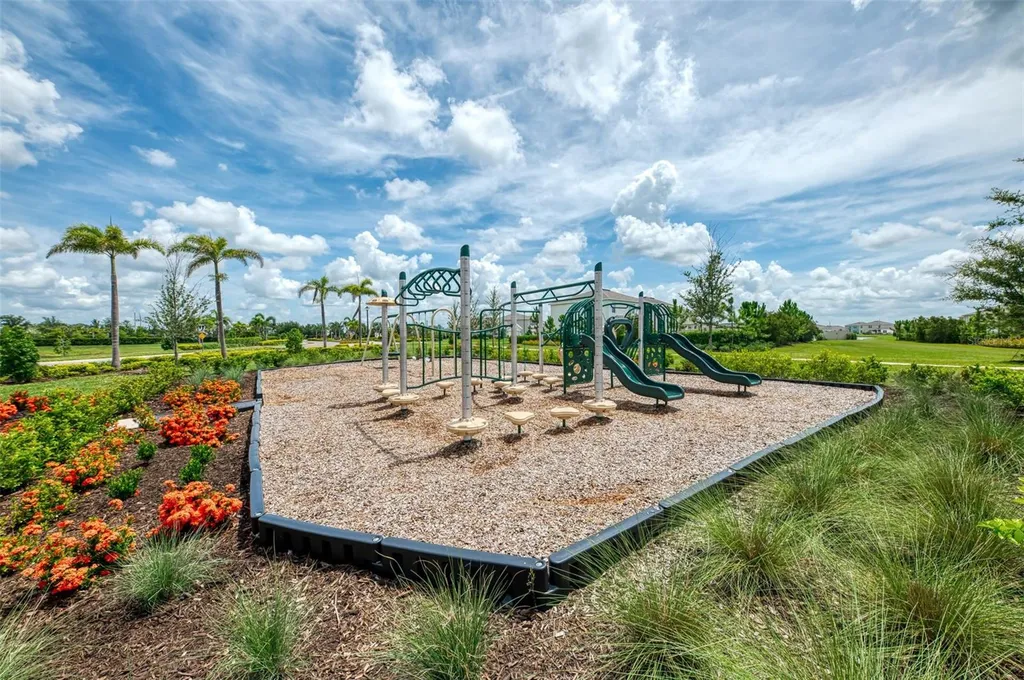 17733 Canopy Place Bradenton FL 34211