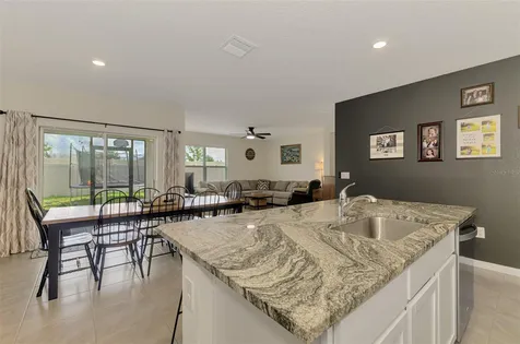 17733 Canopy Place Bradenton FL 34211