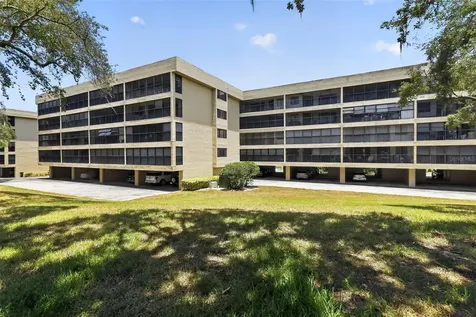 1724 Golfview Drive Tarpon Springs FL 34689