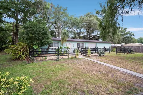 298-300 Orange Avenue St Cloud FL 34769