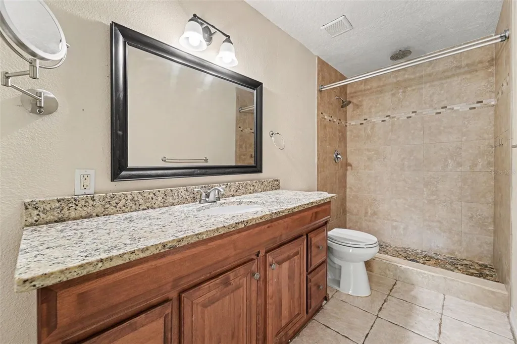 930 Oak Forest Drive Winter Springs FL 32708