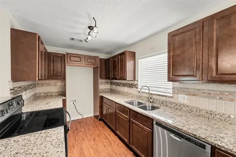 930 Oak Forest Drive Winter Springs FL 32708