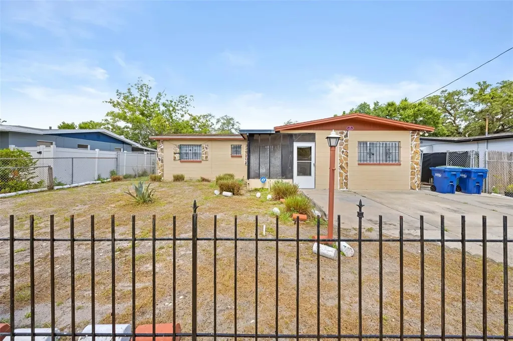 10412 N Altman Street Tampa FL 33612