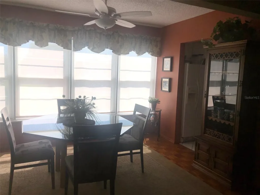 221 Cedarwood Circle Seminole FL 33777