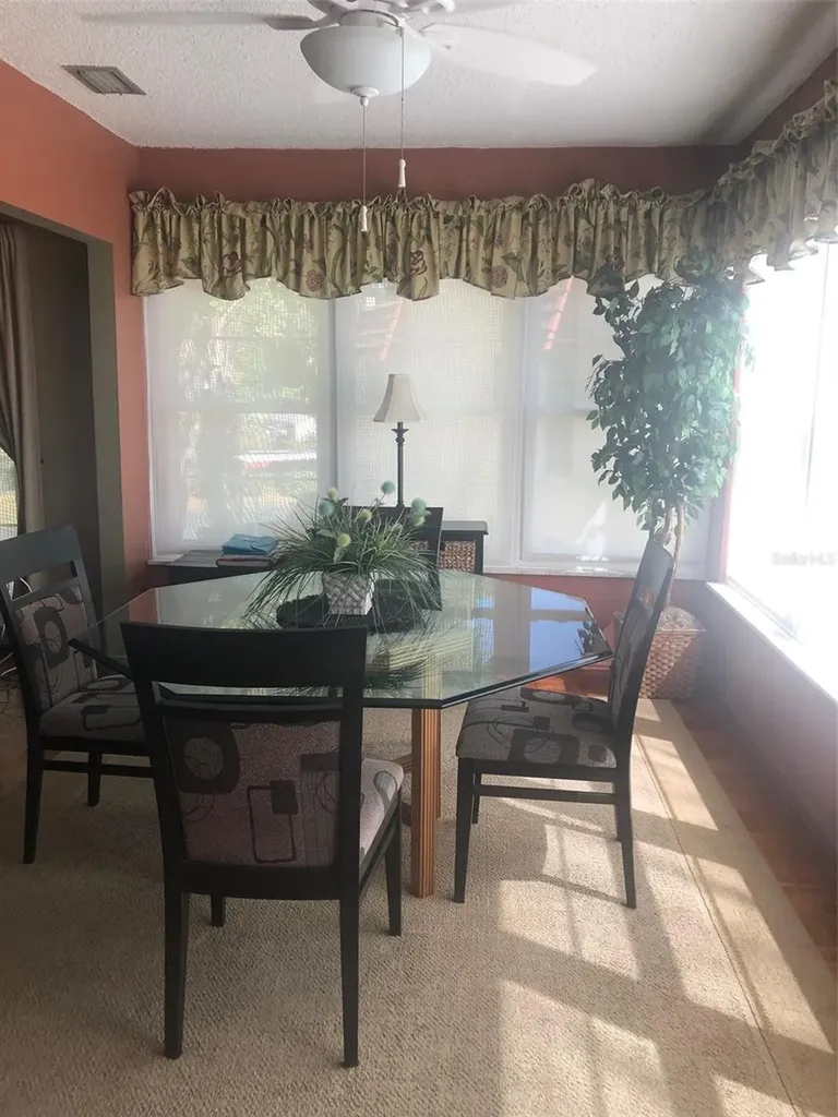 221 Cedarwood Circle Seminole FL 33777