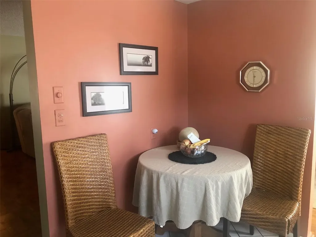 221 Cedarwood Circle Seminole FL 33777