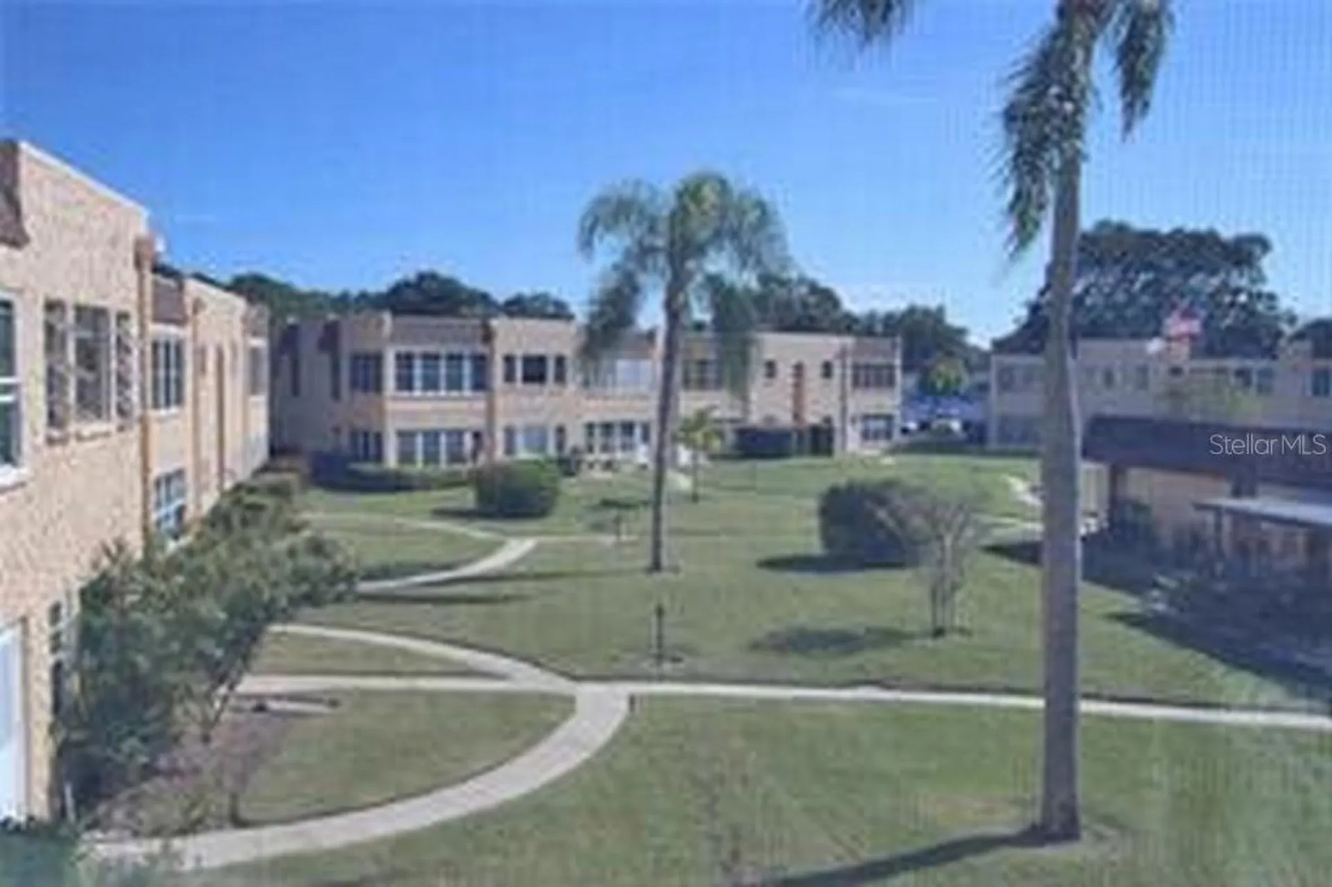 221 Cedarwood Circle Seminole FL 33777