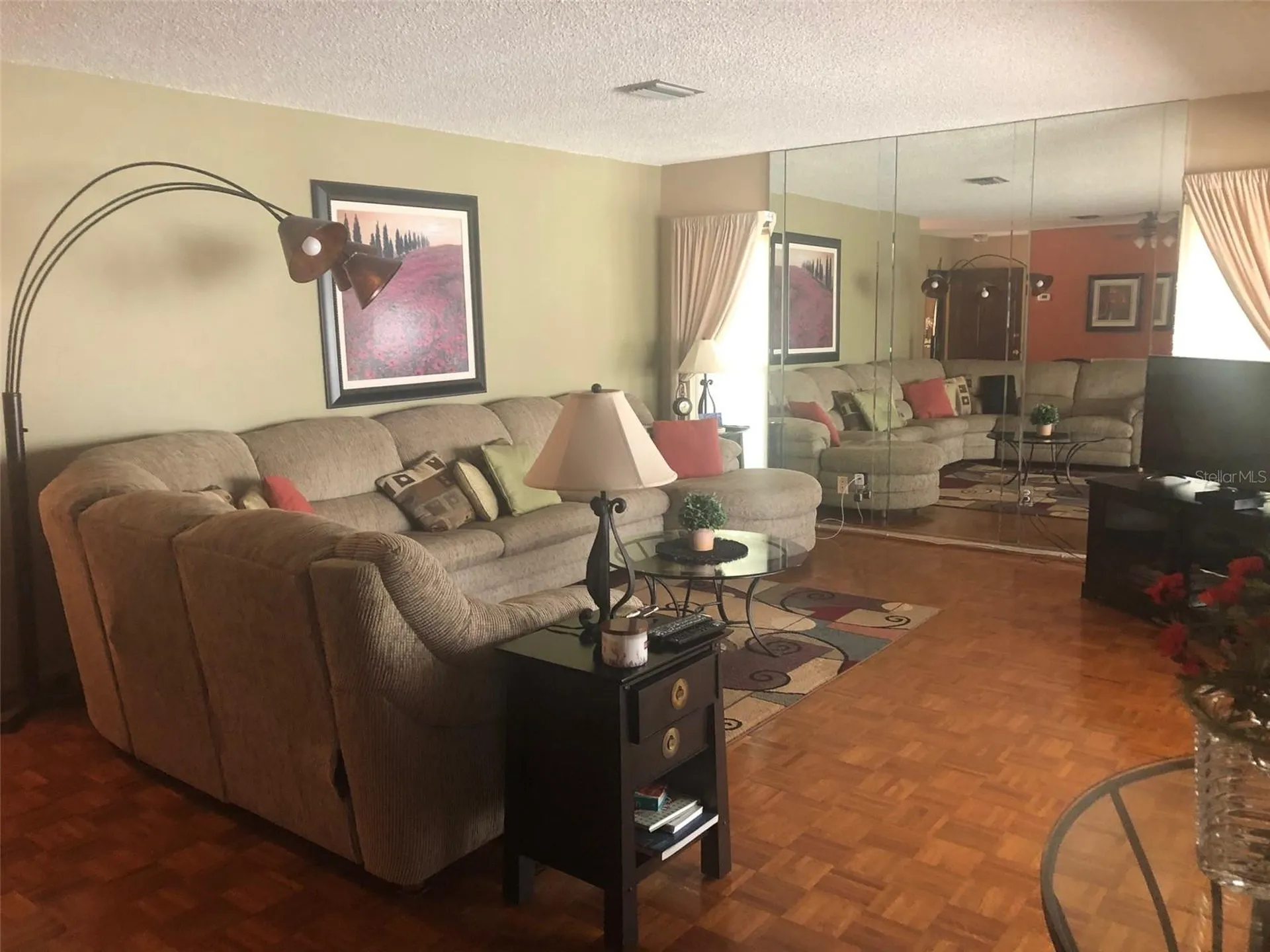 221 Cedarwood Circle Seminole FL 33777