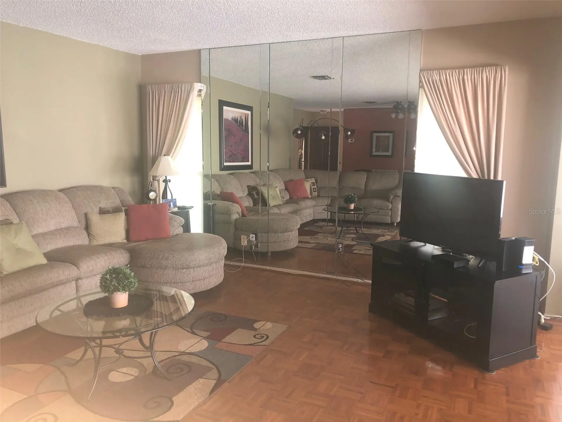 221 Cedarwood Circle Seminole FL 33777
