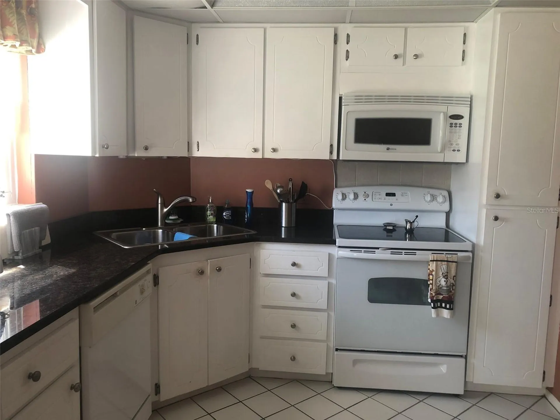 221 Cedarwood Circle Seminole FL 33777