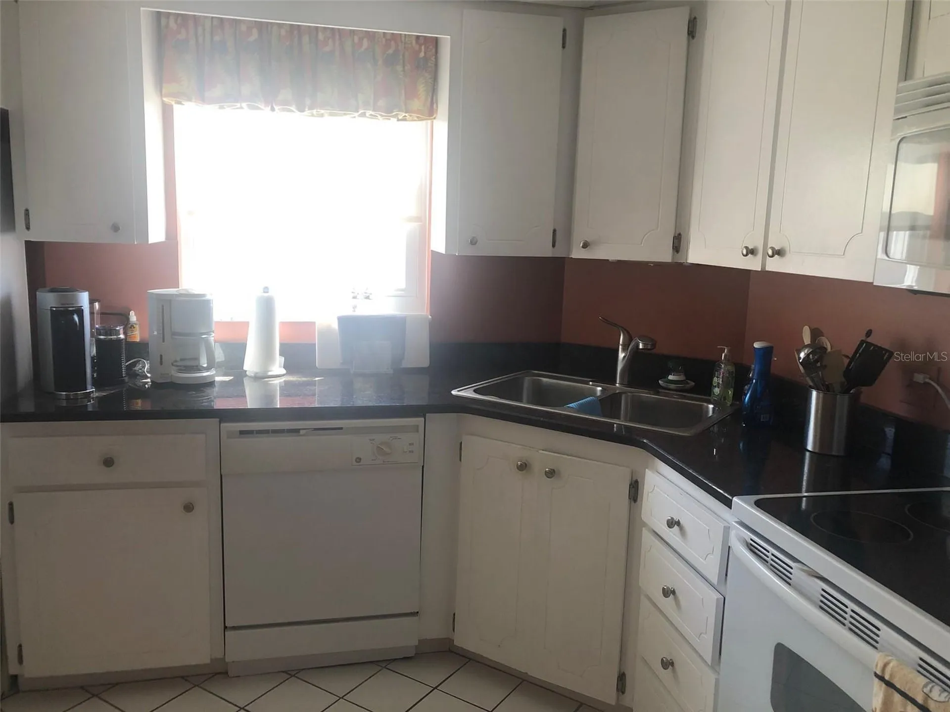 221 Cedarwood Circle Seminole FL 33777
