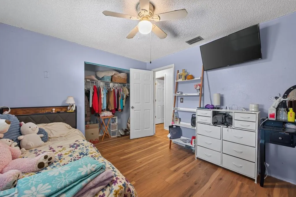 6070 73rd Street N St Petersburg FL 33709