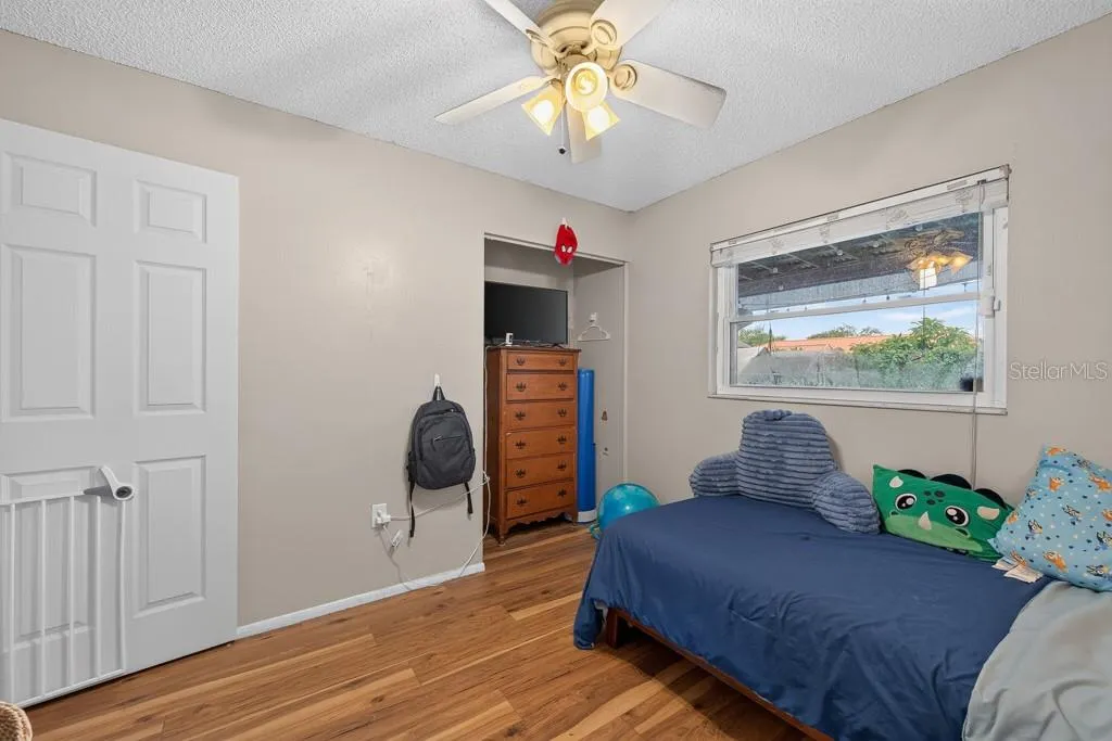 6070 73rd Street N St Petersburg FL 33709