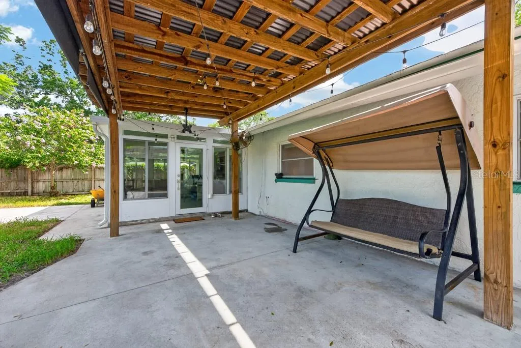 6070 73rd Street N St Petersburg FL 33709