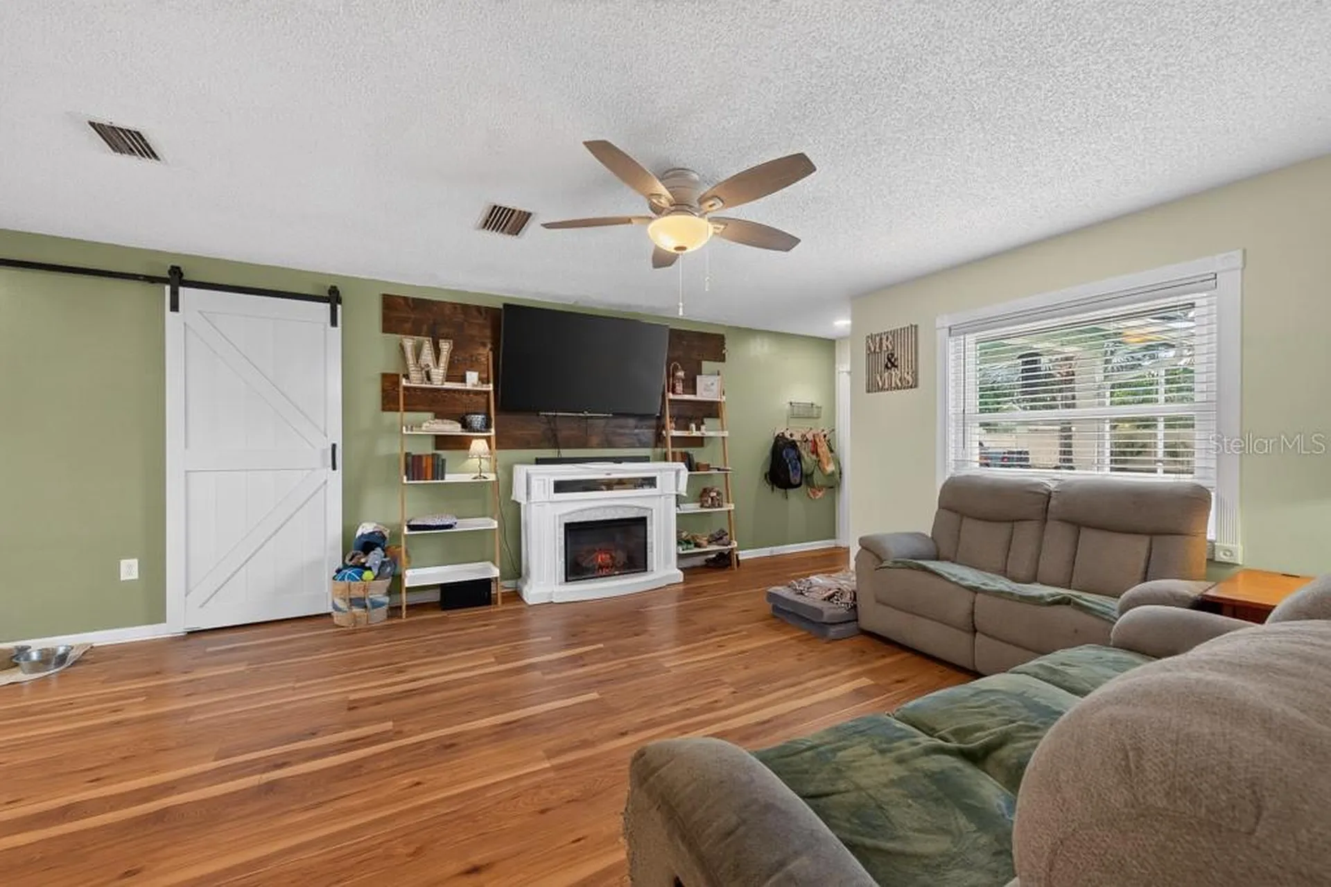 6070 73rd Street N St Petersburg FL 33709