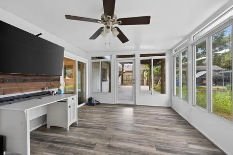 6070 73rd Street N St Petersburg FL 33709
